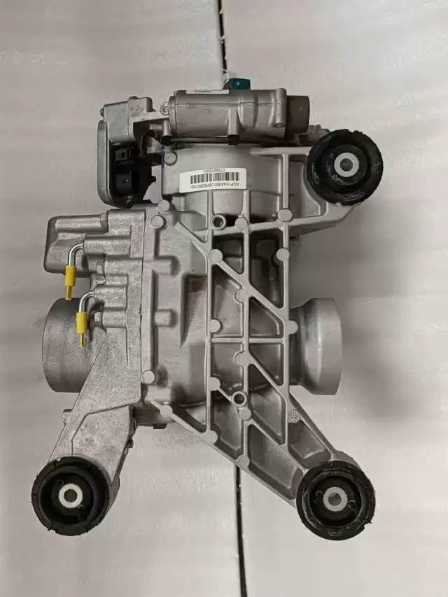 Applicable to Volkswagen Tiguan Audi TT coupler tail teeth assembly Q3 four-wheel drive rear and front differential transfer case assembly