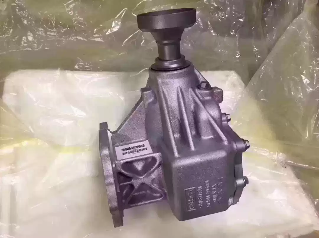Applicable to Land Rover Range Rover Discovery III Discovery Four-point Transmission Case Aurora Shenxing II Transfer Case Front and Rear Differential - Image 3