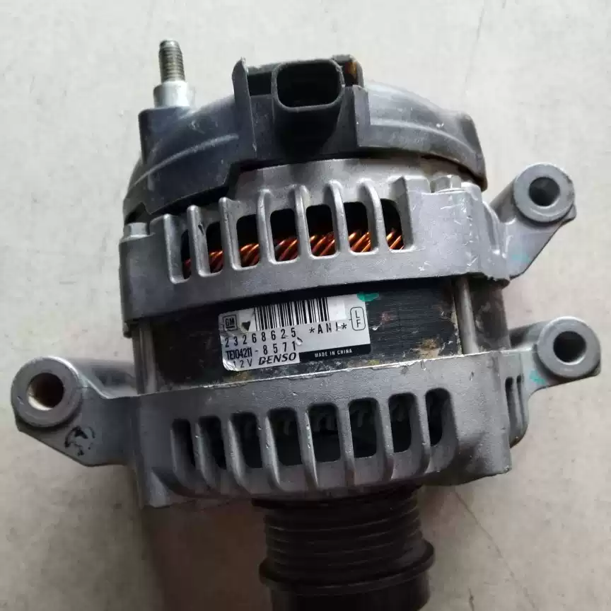 Suitable for Cadillac Saiwei SLS CTS SRX ATS 2.0T 2.8 3.0 3.6 Vehicle Generator