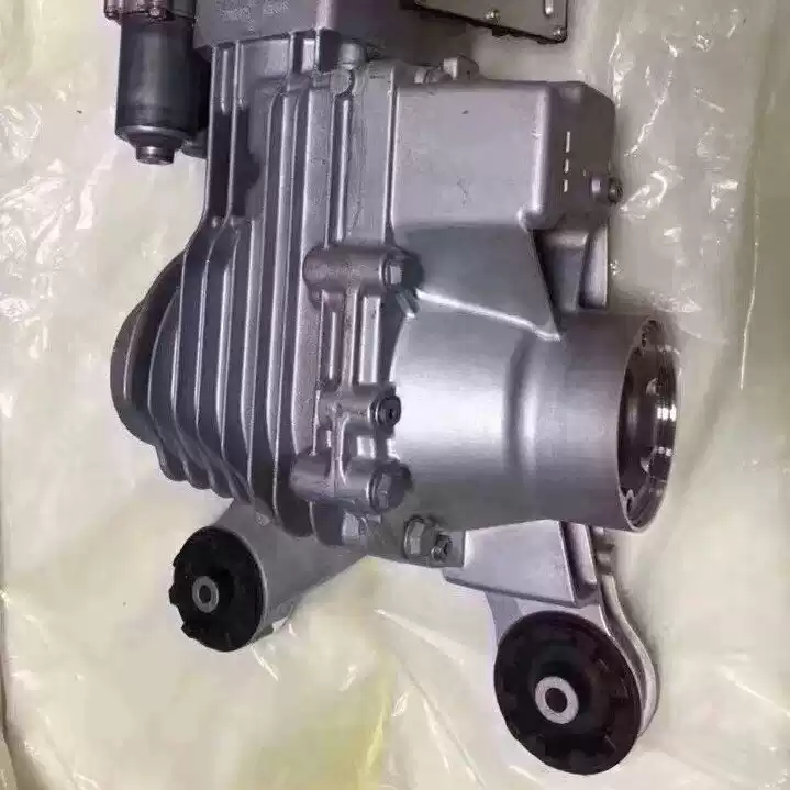 Applicable to Volkswagen Tiguan L Tuhuan Tour On Audi TTs 3Q3 rear differential four-wheel drive coupler transfer case assembly - Image 4