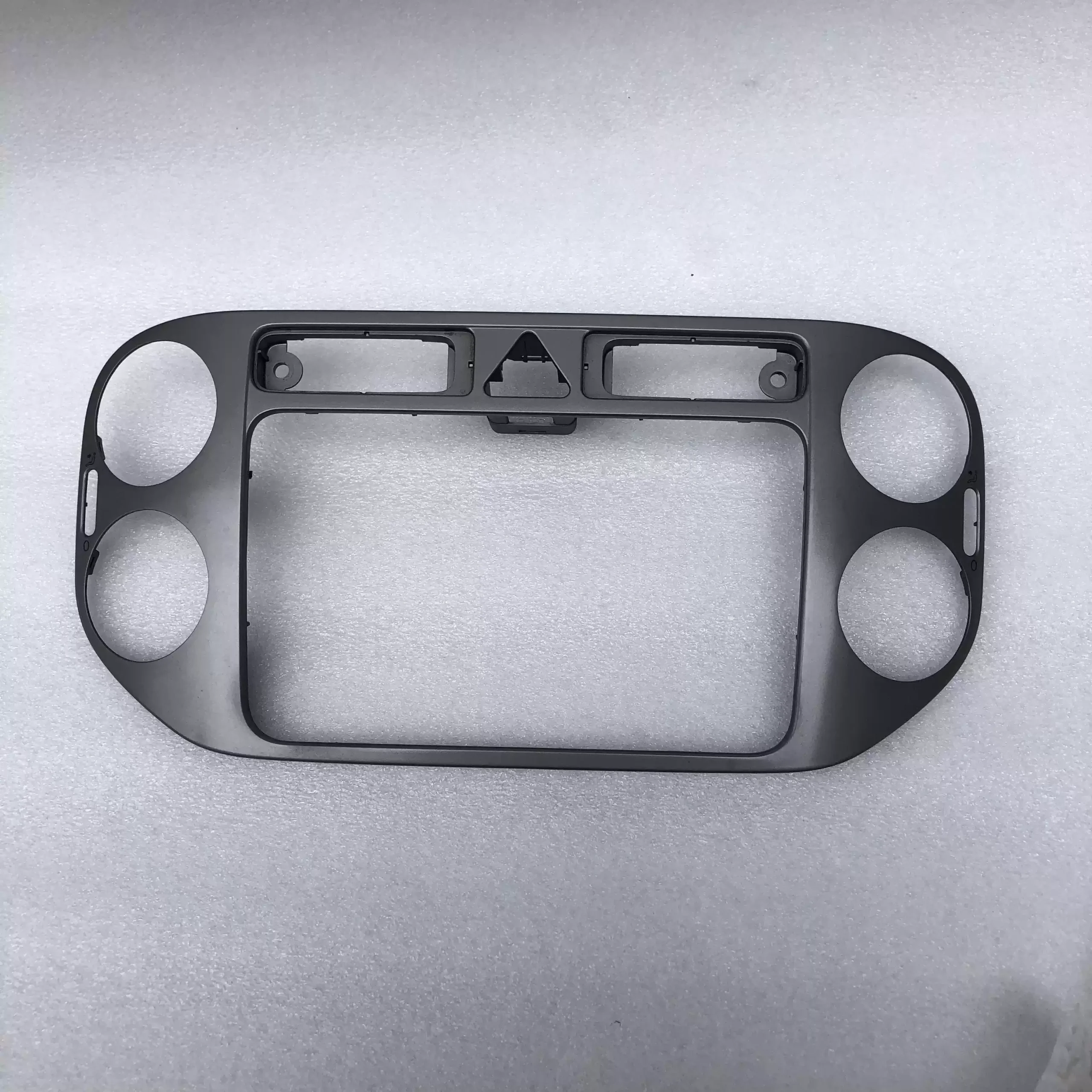 Volkswagen Tiguan original car navigation face frame 187B face frame 510 face frame 315 face mask 7 inch 8 inch face frame car-removal parts - Image 4
