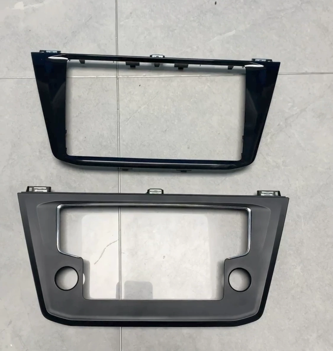 Tiguan L central control face frame Volkswagen Tiguan L original car screen face frame Original car CD machine face frame Panel mask removal parts - Image 6