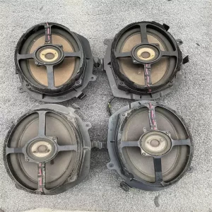 Adapt to Buick LaCrosse Harman Kardon audio assembly 6×9 speaker assembly, authentic, torn car