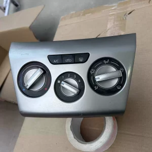 Adapt Yuexiang v3 air conditioner switch panel assembly manual air conditioner control knob Original authentic car-removal parts