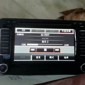 Volkswagen Magic Machine RNS510 has good sound quality, Sagitar Magotan New Parade Top is equipped with car removal parts, supporting reversing image DVD