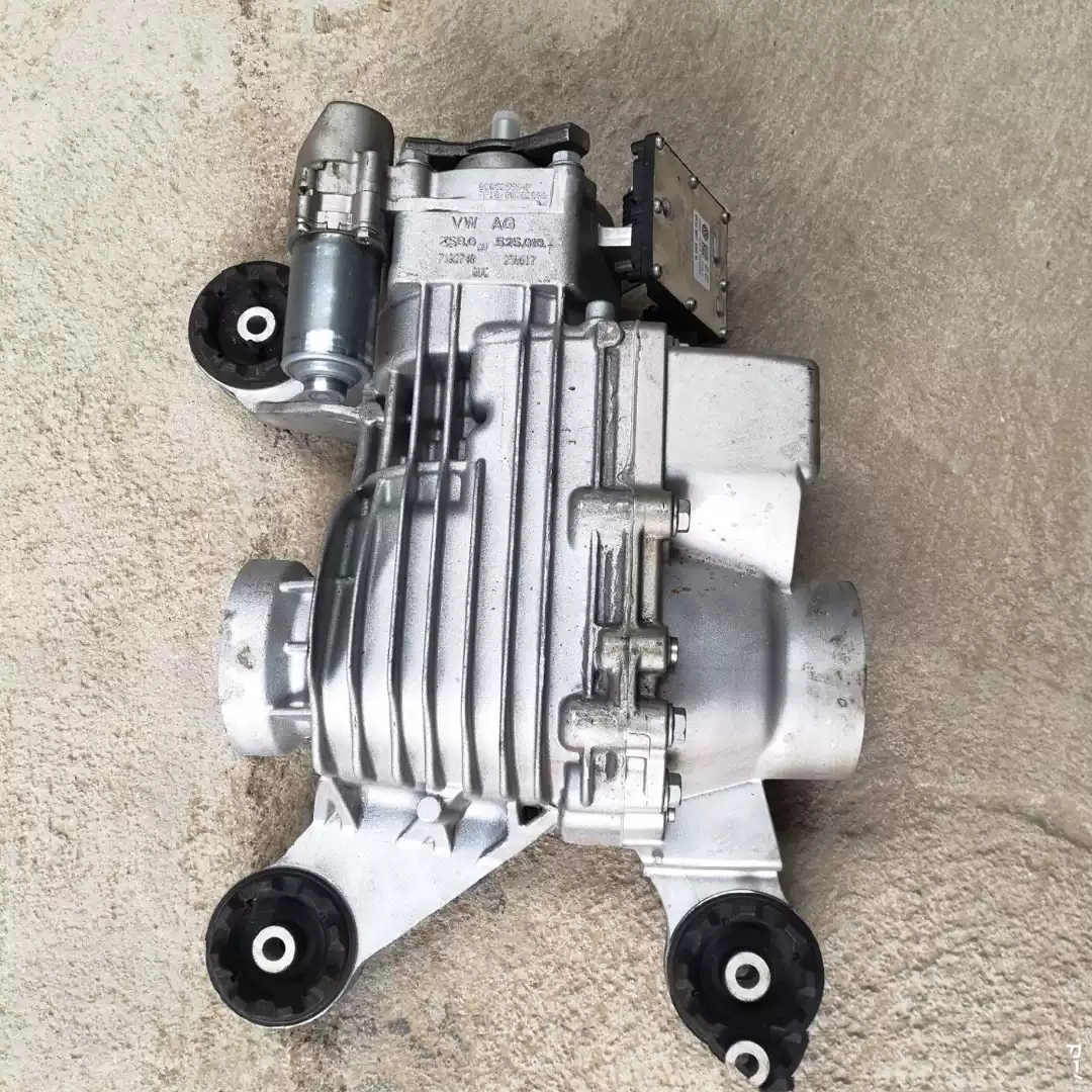 Suitable for Volkswagen Golf Tiguan Tihuan Magotan TTCC front and rear differential transfer case four-wheel drive coupler assembly