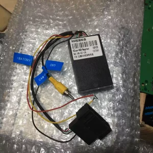Tiguan Magotan Passat CC Haorui original car camera RGB signal to auxiliary factory machine AV signal converter