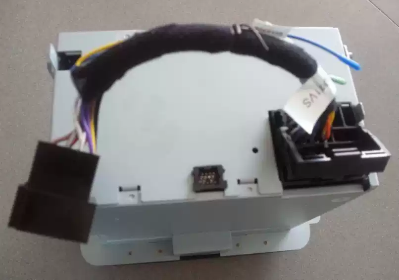 Volkswagen Sagitar Magotan Xinrui New Sang New Jetta Bora MIB reversing image CAN decoding analog adapter cable - Image 3