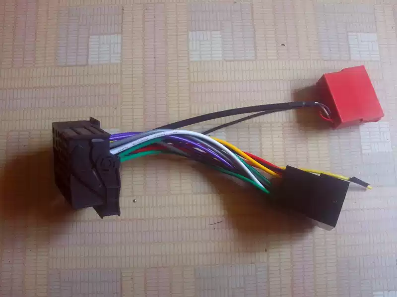 Volkswagen Sagitar Magotan Xinrui New Sang New Jetta Bora MIB reversing image CAN decoding analog adapter cable - Image 5