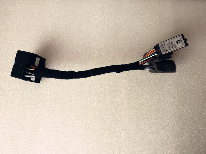 Volkswagen Sagitar Magotan Xinrui New Sang New Jetta Bora MIB reversing image CAN decoding analog adapter cable - Image 6