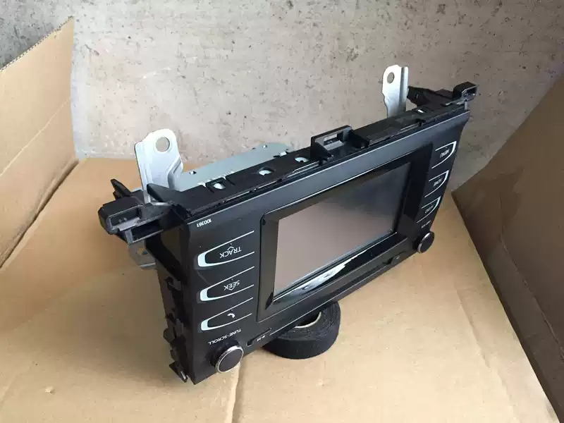 Toyota 15 Highlander CD player Large screen touch USB Bluetooth reversing modified home van truck CD player - Image 5