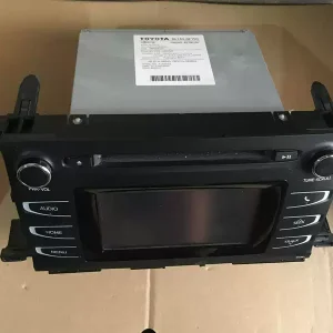 Toyota 15 Highlander CD player Large screen touch USB Bluetooth reversing modified home van truck CD player