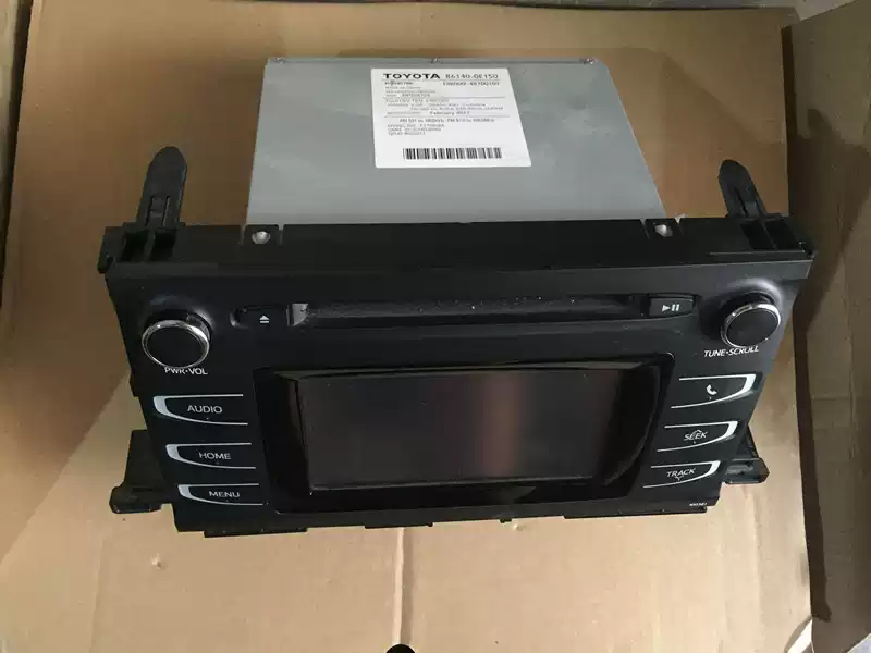 Toyota 15 Highlander CD player Large screen touch USB Bluetooth reversing modified home van truck CD player