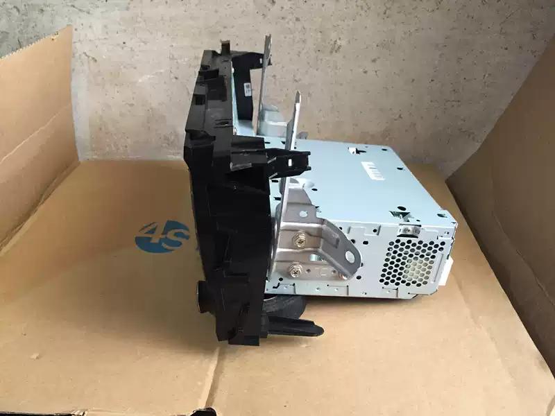 Toyota 15 Highlander CD player Large screen touch USB Bluetooth reversing modified home van truck CD player - Image 3